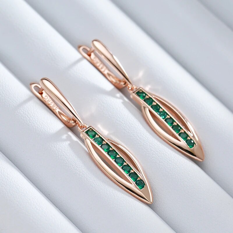 Coleção Luxury - Brincos em Ouro Rosé - Emerald