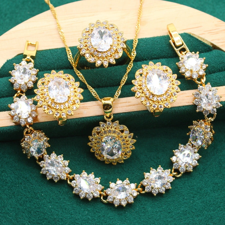 Conjunto Completo Foleado em Ouro 18K - The Crown